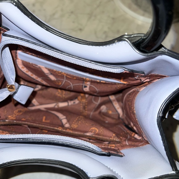 Purse - Picture 4 of 4